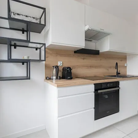 Apartment Harmony Ceglana - Free Parking - Self Check-in *