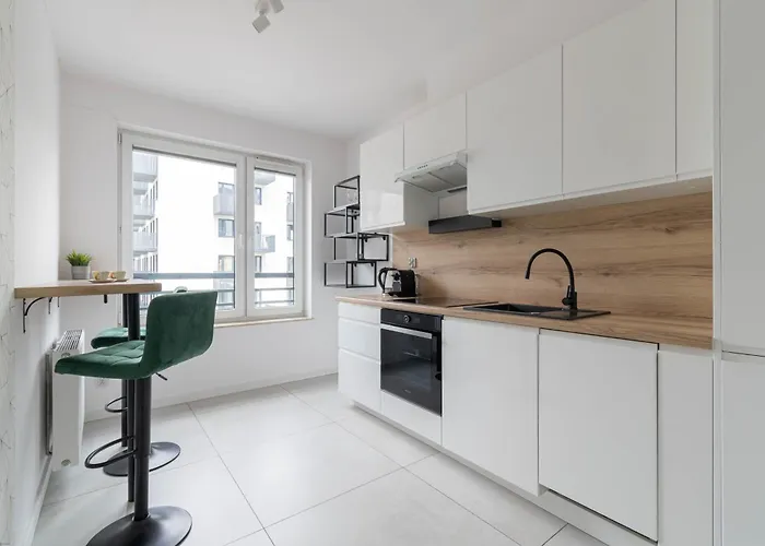 Harmony Ceglana - Free Parking - Self Check-in Apartament